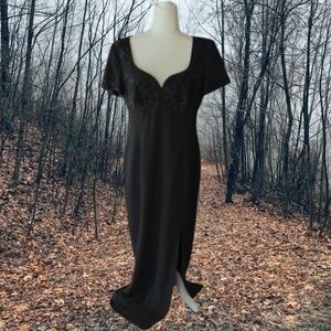 Vtg Sweetheart Neck black beaded bodice Whimsigoth witchy long Sheath gown sz 12